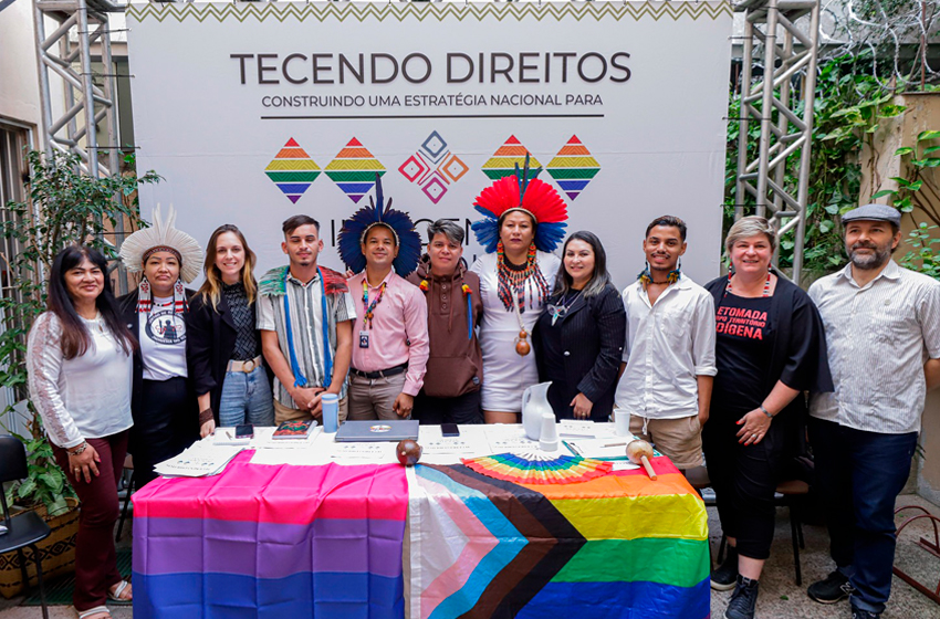 Rede Arandu na Etapa Sul do Seminário Regional de Consulta do projeto Tecendo Direitos: Construindo uma Estratégia Nacional para Indígenas LGBTQIA+. INCT Caleidoscópio.