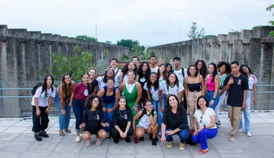 Cine debates incentivam reflexões sobre gênero, raça e classe entre estudantes de ensino médio. Iniciativa do INCT Caleidoscópio exibe filmes e promove diálogos com alunos do IFB. Visita à UnB marcou fim das atividades de 2023, na última sexta (6).