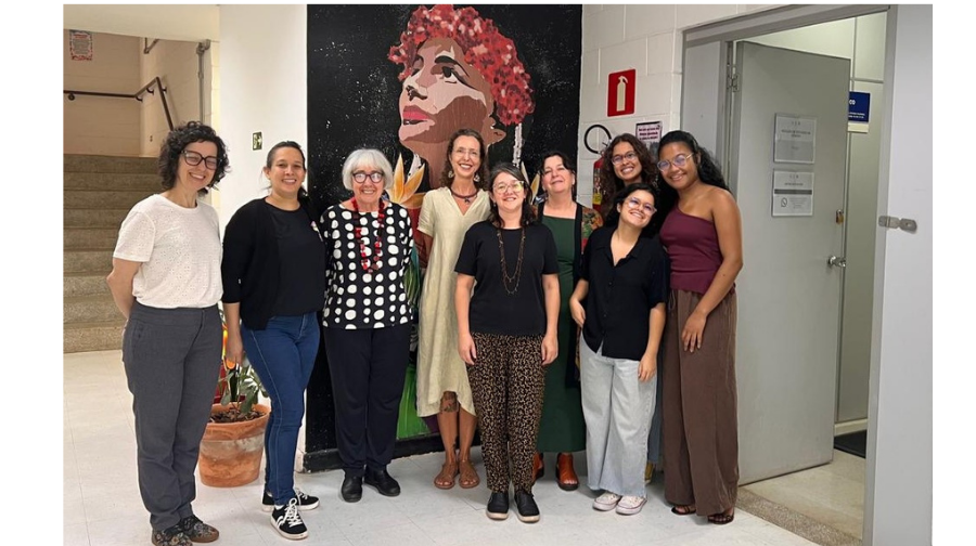 Coordenadora do INCT Caleidoscópio visita a equipe da Nucleação Sul-Sudeste da Unicamp A professora Viviane Resende, da UnB, esteve na Unicamp para participação em evento e integração com a equipe Sul-Sudeste.